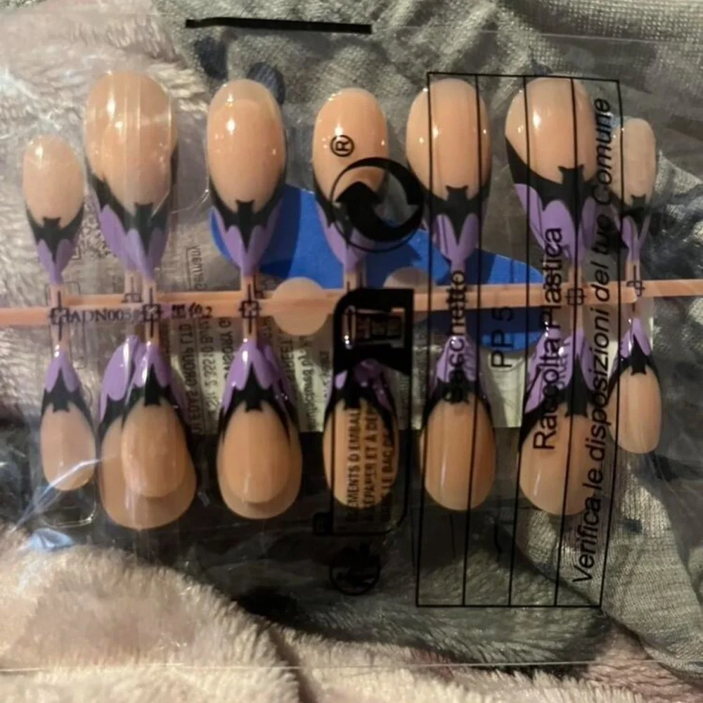 Halloween Purple Bat French Manicure 24 Piece Set Press On Nails